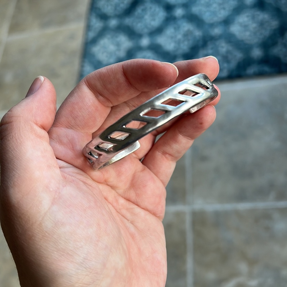 Lucky brand silver bangle bracelet